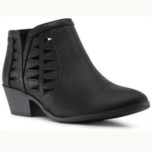 MARCO REPUBLIC Oslo Womens Perforated Cutout Chunky Ankle Booties